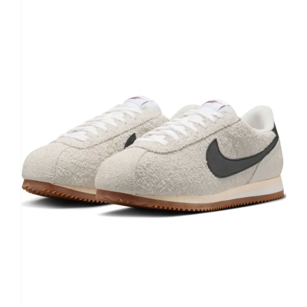 Nike Cortez Hairy Suede Summit White Navy Blue Women Size 8.5